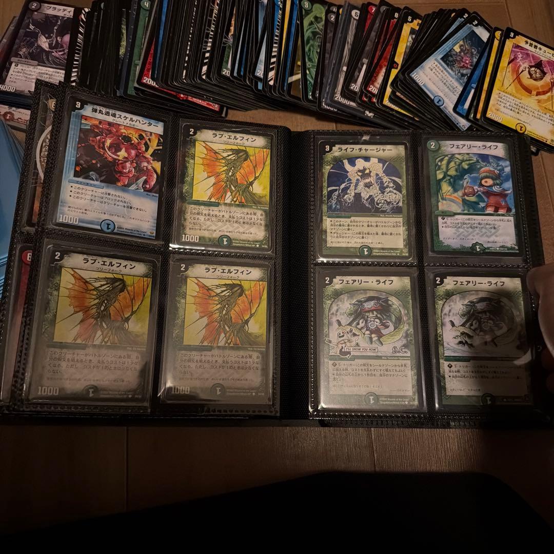 デュエルマスターズ 引退品　デッキ　スリーブ　バインダー付き