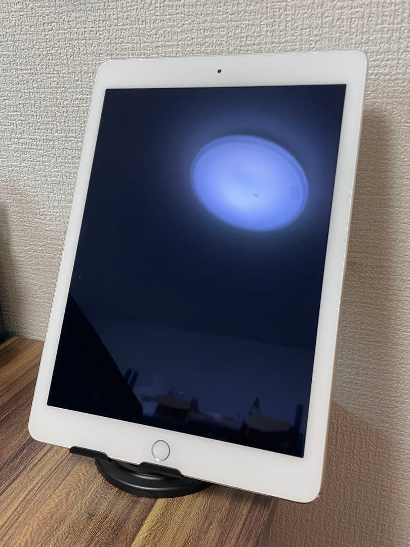 5【即日発送】iPad Air2 シルバー 64GB