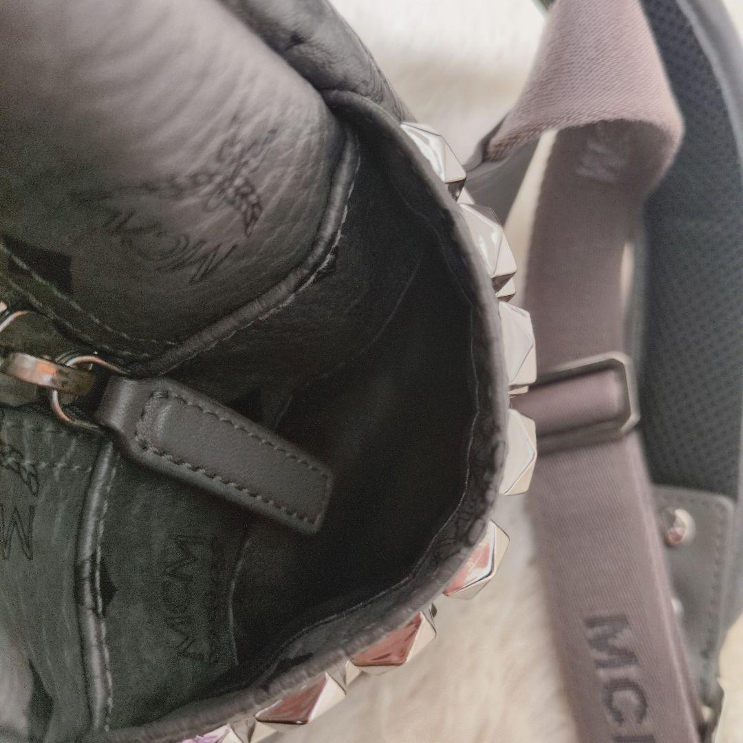 【あ】MCM リュックサック ヴィセトス スタッズ レザー グレー 地雷系