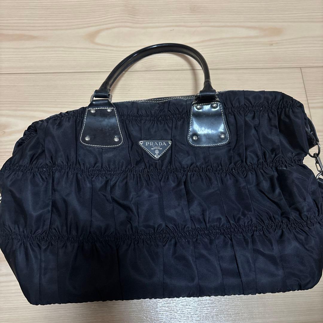 PRADA ブラック バッグ ギャザー入り