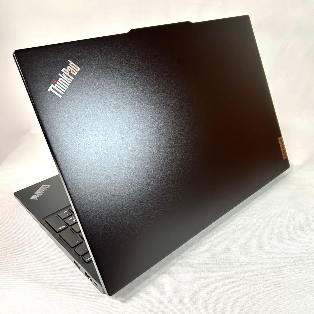 美品 ThinkPad E16 Gen1 16GB バッテリー超良好 オフィス