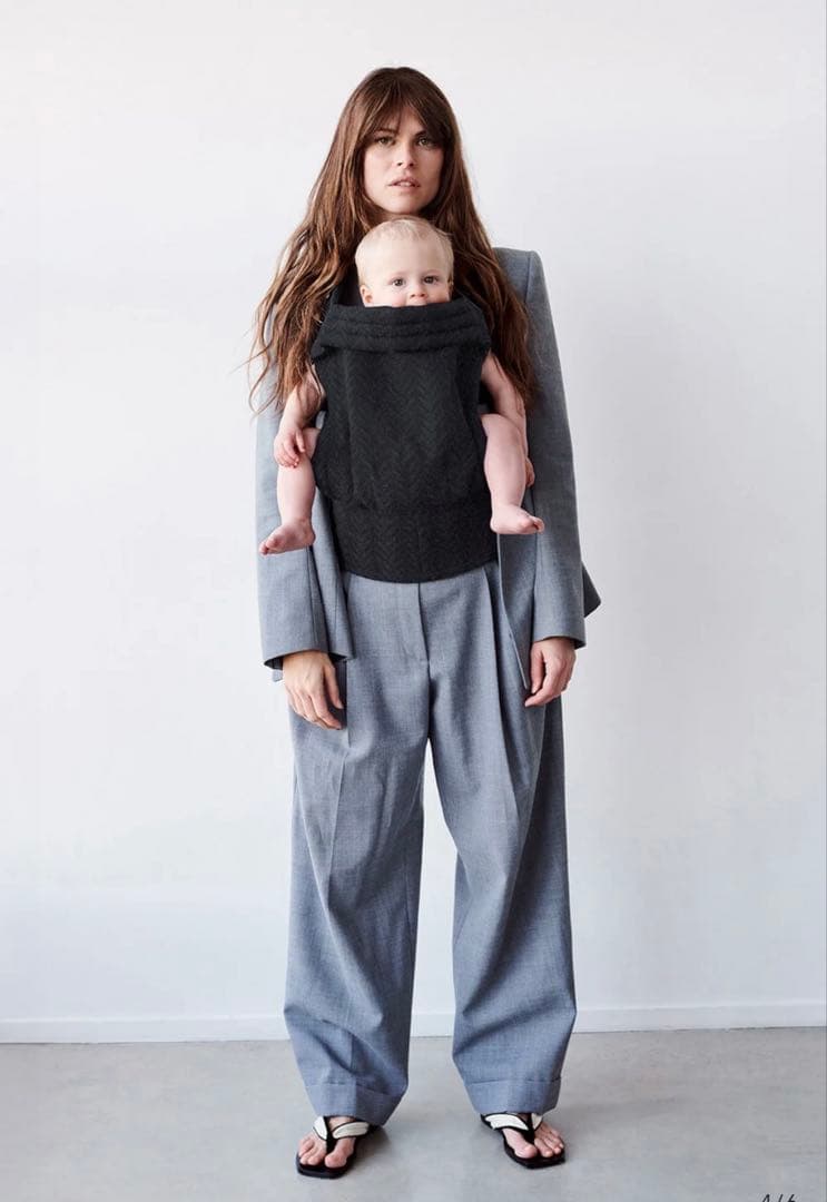 artipoppe ザイガイスト アロー・ゾロ 抱っこ紐 黒