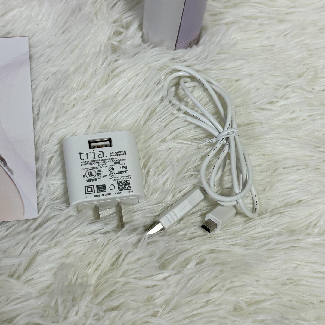 アフロディーテ様✨TRIA トリア スキンエイジングケアレーザー 美顔器