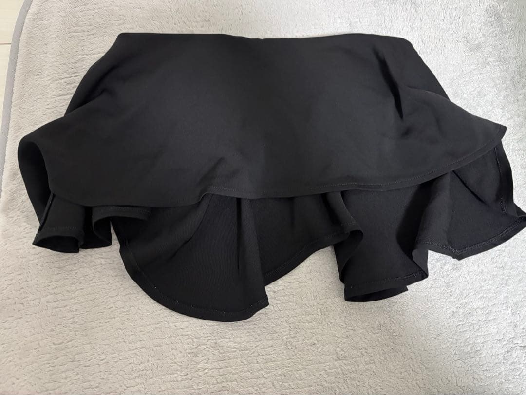 ナゴンスタンス　水着　上下セット