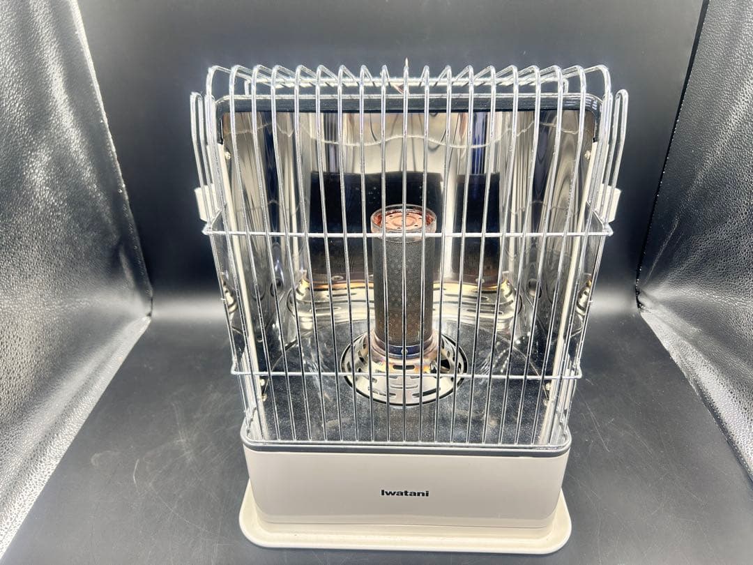 イワタニ カセットガスストーブ CB-STV-DKD 2020年製