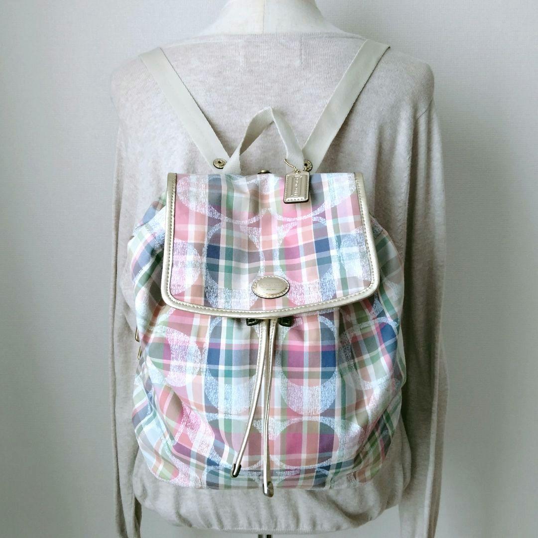 【希少美品】 コーチ シグネチャー リュック ポピー マドラス COACH