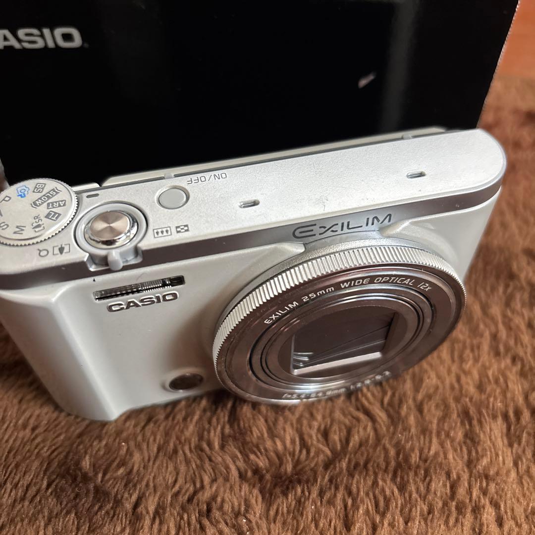 コンデジ CASIO EXILIM EX-ZR3200WE 自撮り可 スマホ転送