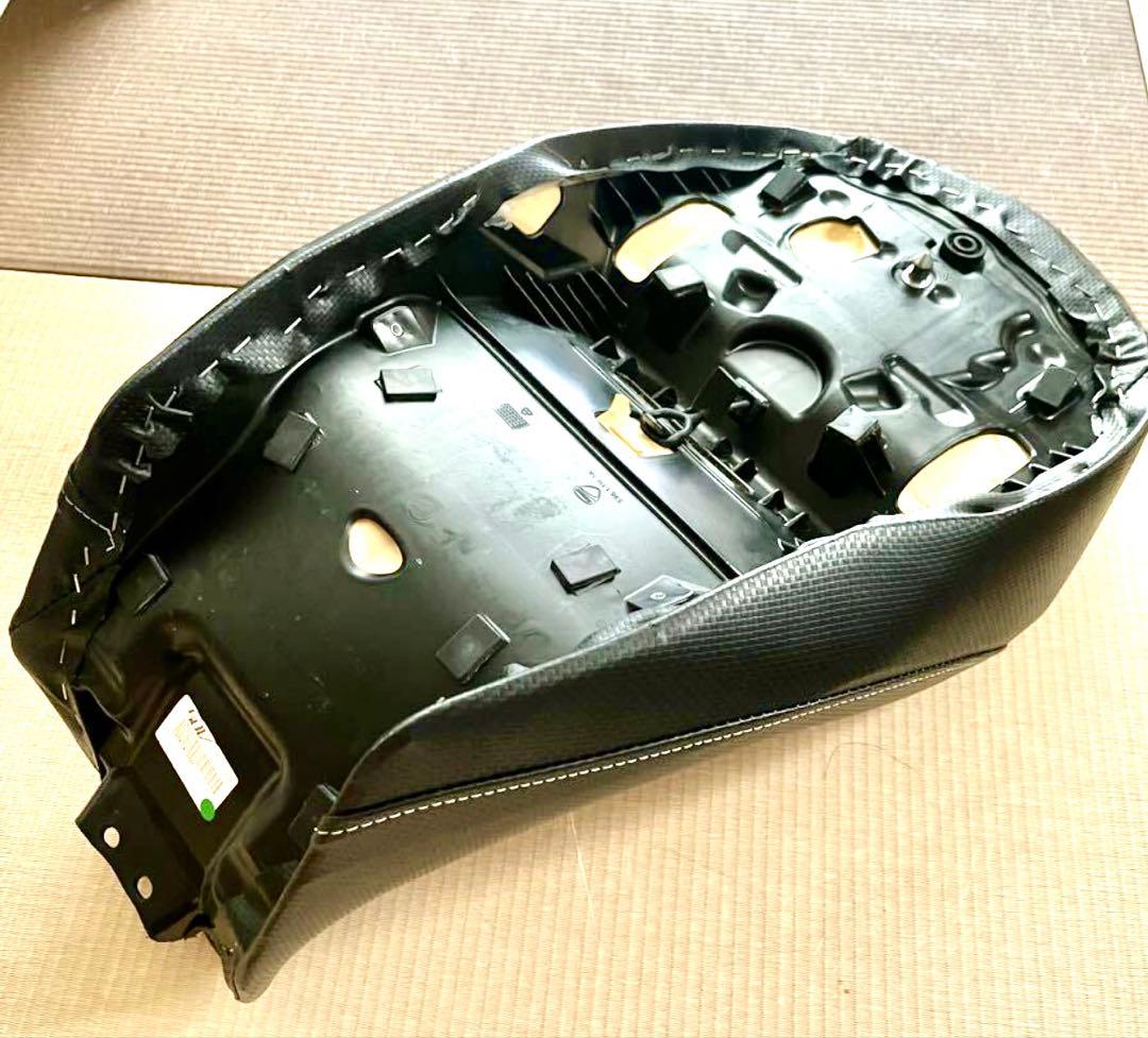 ノン ドゥカティ ディアベル1260 (2019-) 純正張替シート