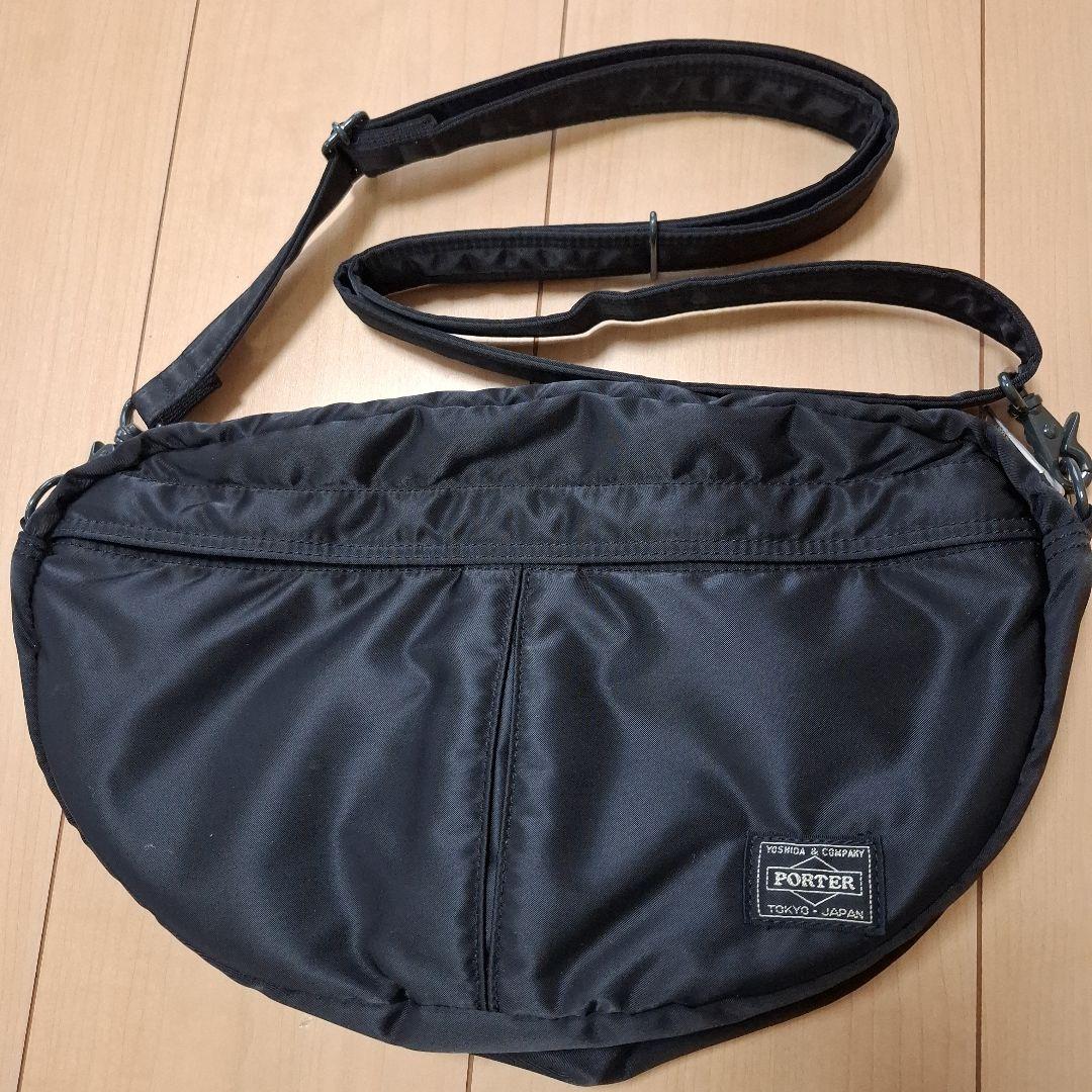 【美品】完売品 ポーター タンカー ショルダーバッグ ハーフムーン