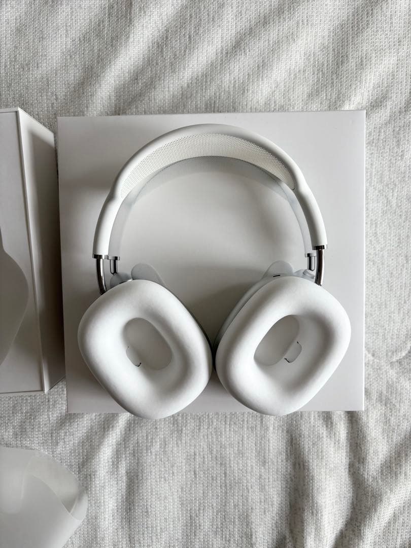 【美品】AirPods MAX MGYJ3J/A [シルバー]