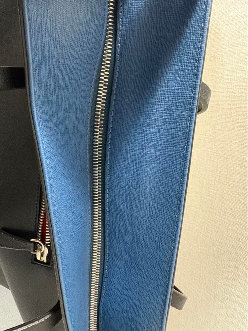 美品❗️FENDI ロールバッグ　バグズアイ トートバッグ ブラック