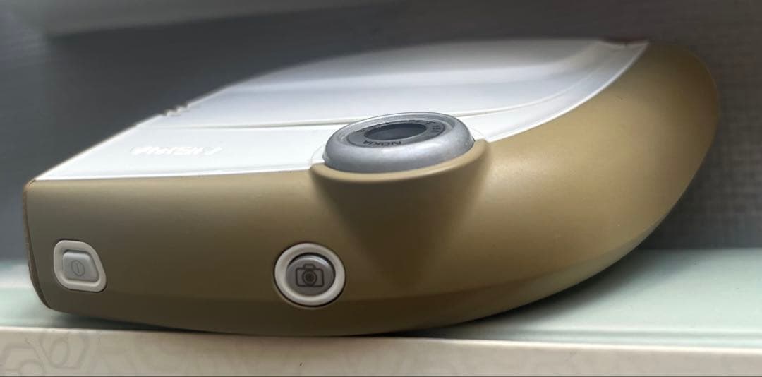 良*S様 Nokia 7600 本体 ホワイト/ゴールド