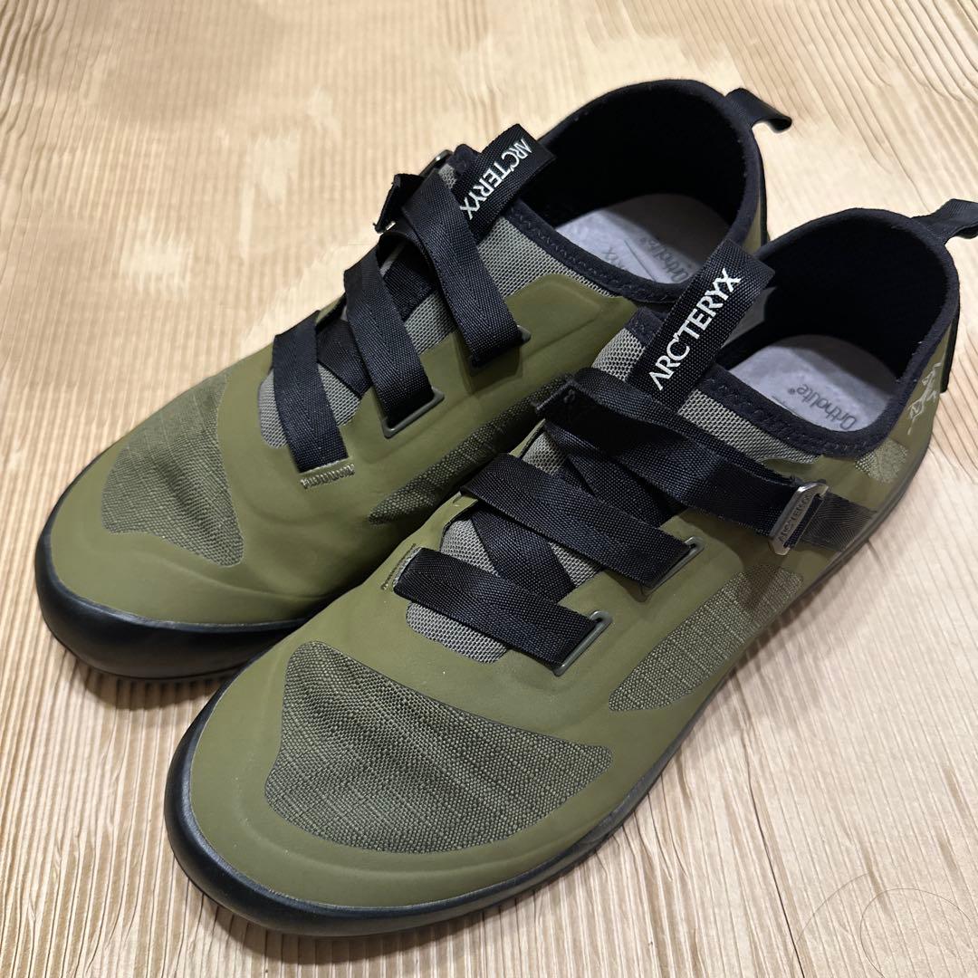 【美品】アークテリクス　アラキス　27cm