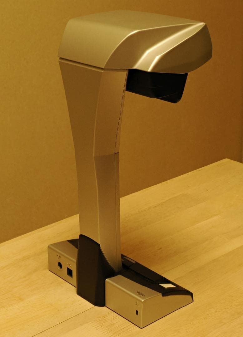 Fujitsu ScanSnap SV600 ドキュメントスキャナー