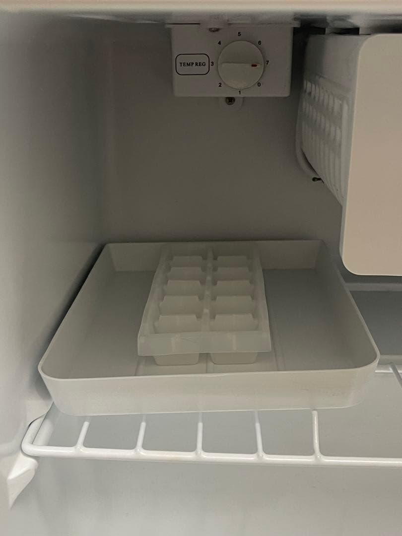 ハイセンスHR-A42JW 冷凍庫　ホワイト 小型冷蔵庫 1ドア冷蔵庫 稼働OK