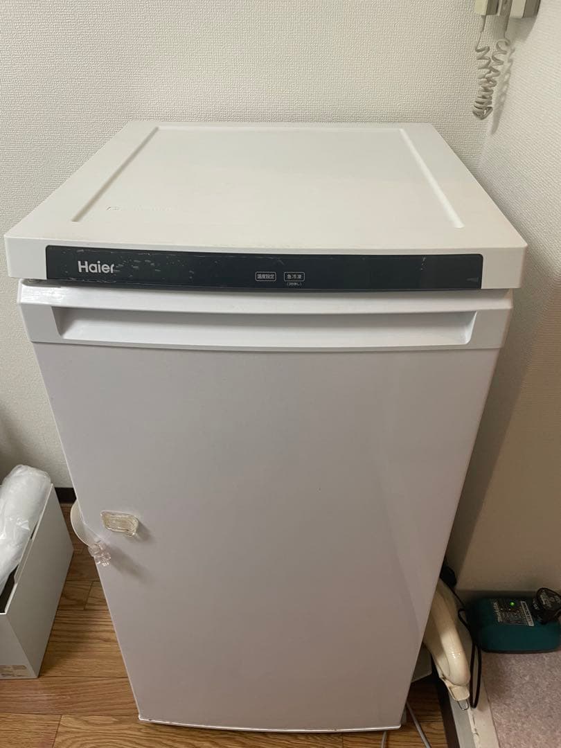 送料込 Haier 2022年製 1ドア冷凍庫 右開き JF-NU102C