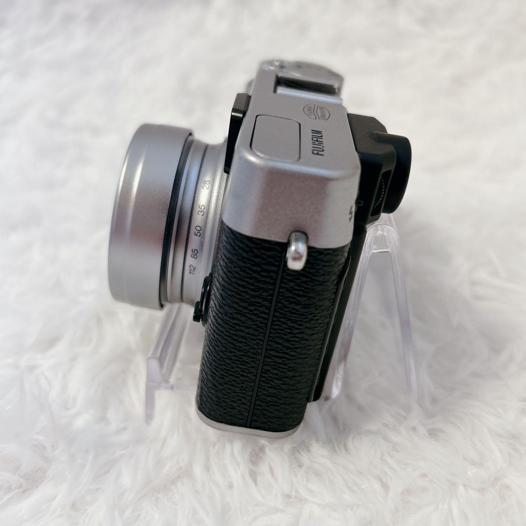 【美品】FUJIFILM X20 シルバー デジタルカメラ FX-X20S