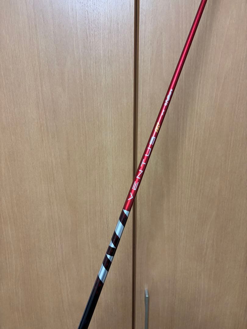 テーラーメイド　ベンタスレッド tr 5S スリーブ付き