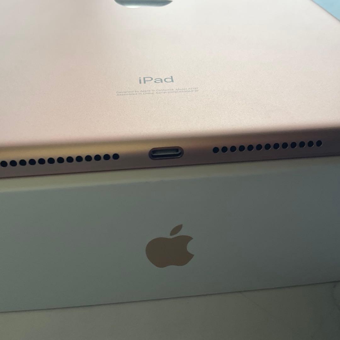 【美品】Apple iPad 第7世代 Wi-Fi 32GB