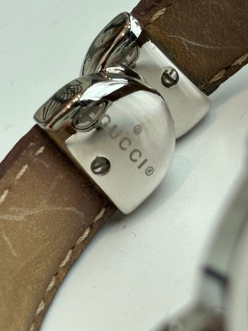 GUCCI ブラウンレザー 時計