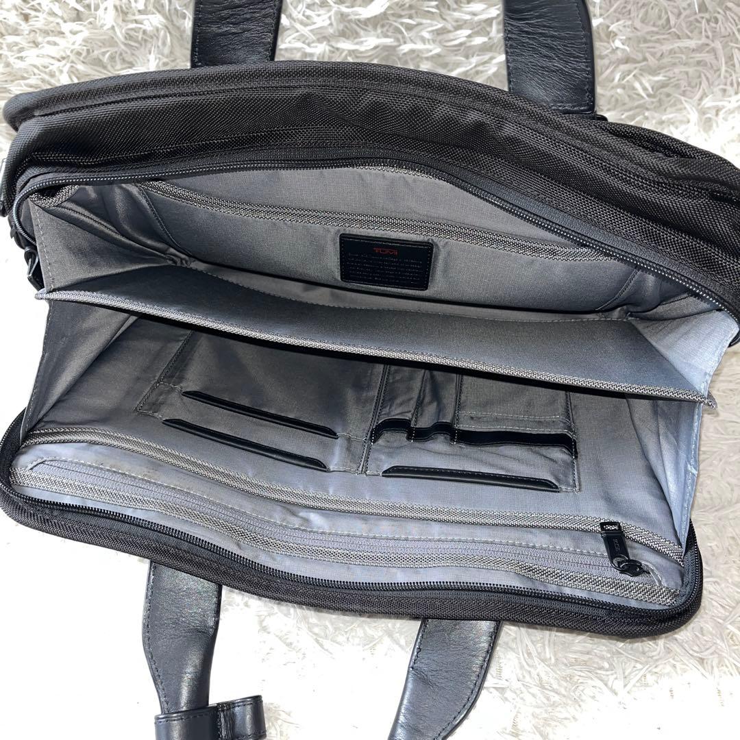 未使用級✨TUMIトゥミ　Alpha 2603182D3 ビジネスバッグ