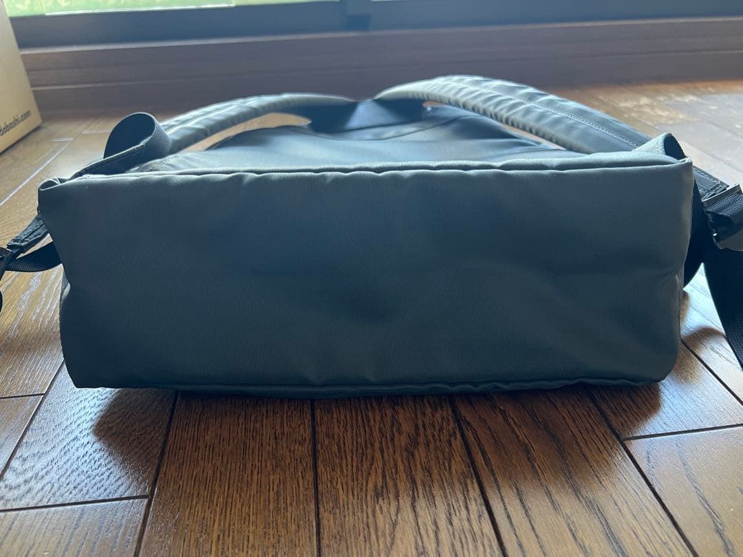 美品【スタンダードサプライ】コーデュラ素材　濃グレーバックパック