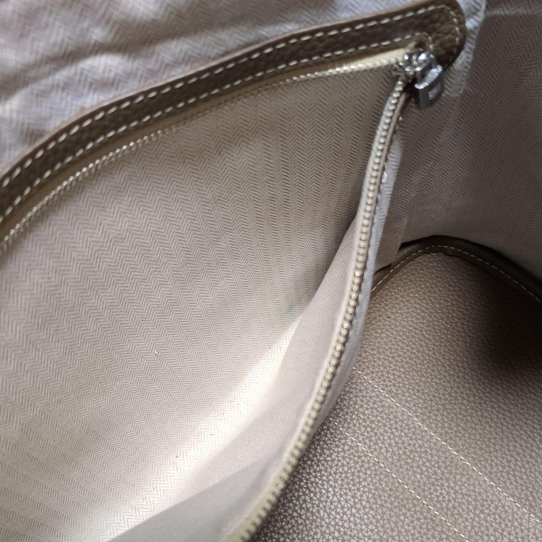 シボ革 レザー バッグ 大 ポーチ付き