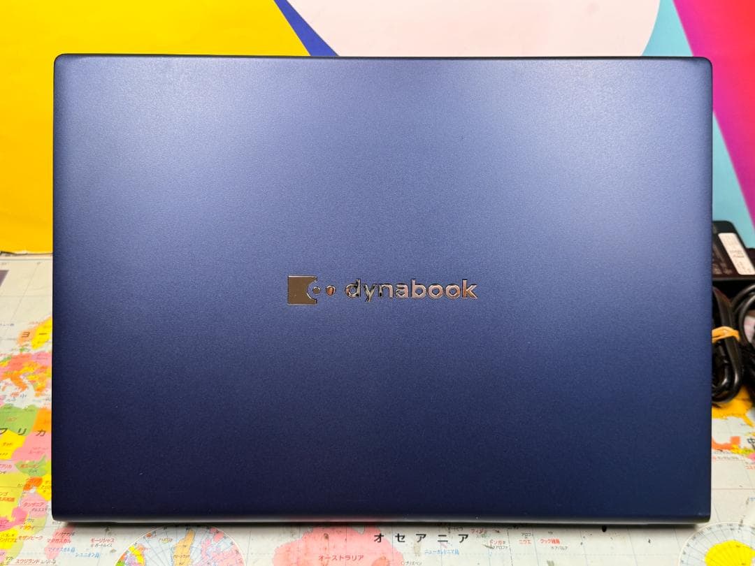 極美品 東芝 RJ74/KV 14.0型 高輝度・広視野角 第12世代i7 綺麗