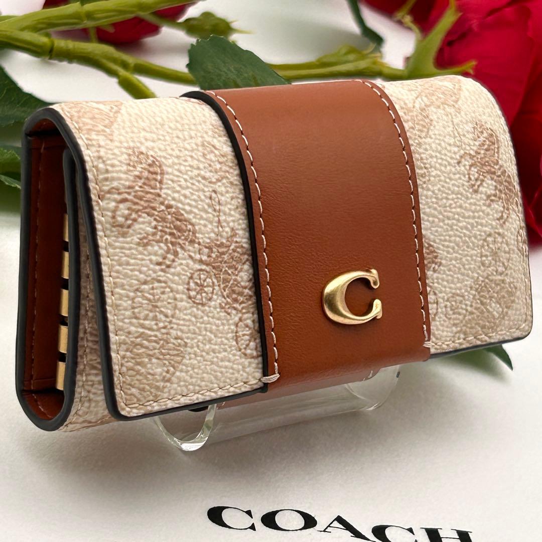 ✨極美品✨ COACH 6連 キーケース 高級レザー リング付き 【未使用級】