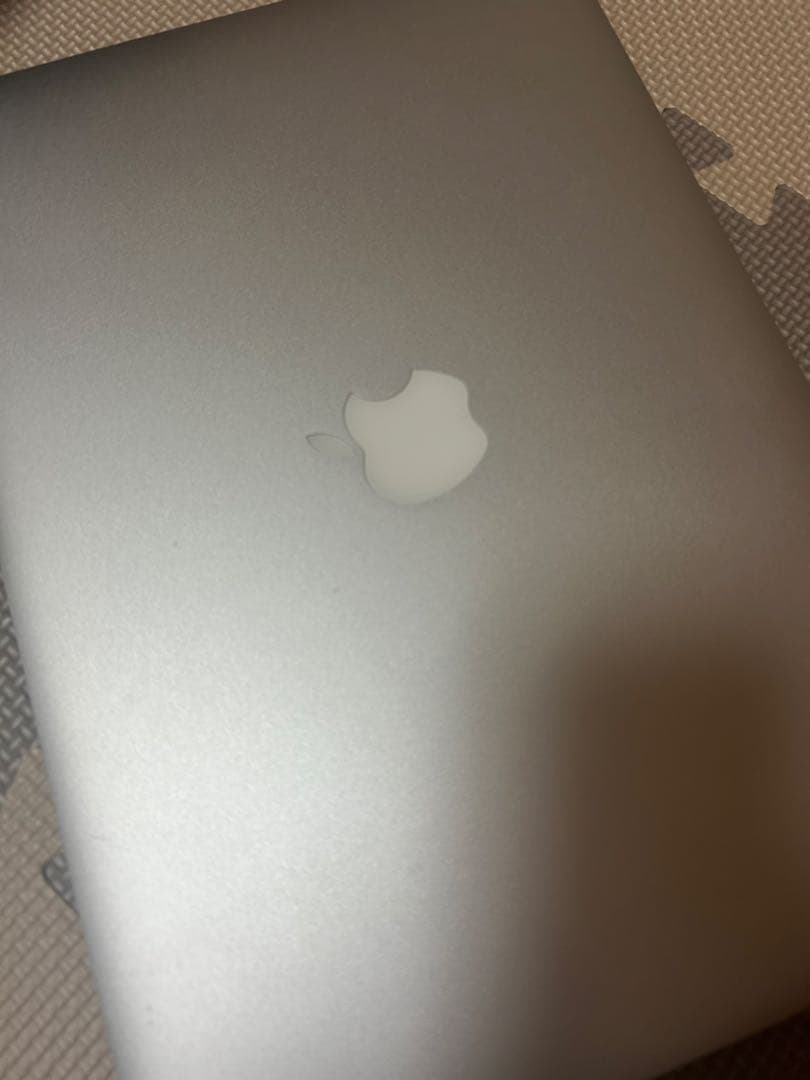 Apple MacBook AIR 13インチ