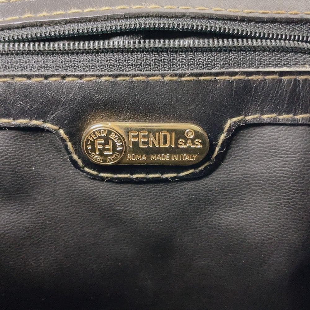 FENDI フェンディ ズッカ柄 ハンドバッグ ワンハンド レディース ズッカ