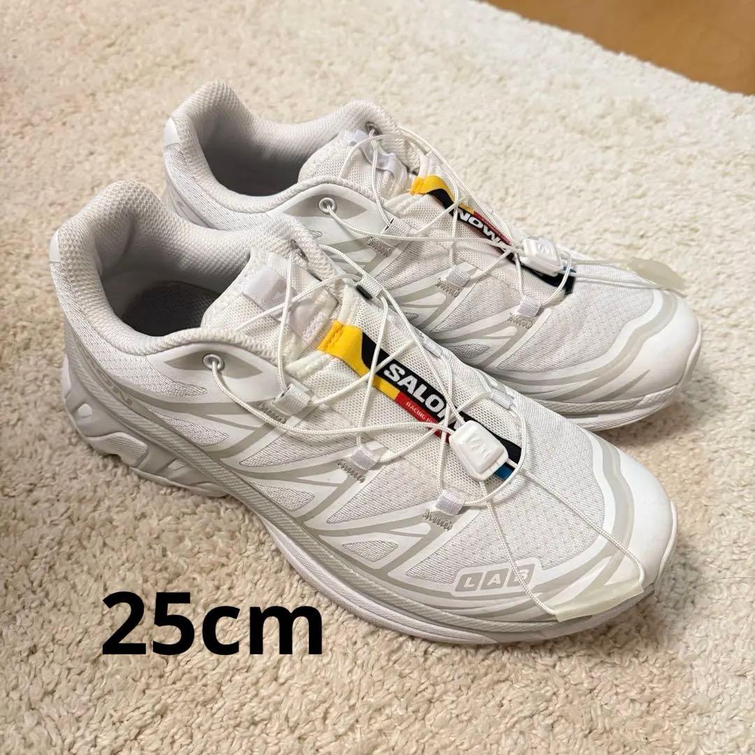 SALOMON XA PRO 3D ホワイト スニーカー