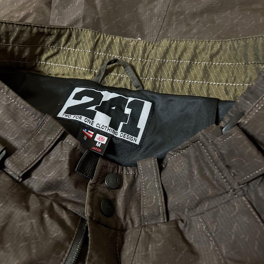 241弍四壱　忍者　スノーボードウェア　スキーウェア　NINJA 上下セット