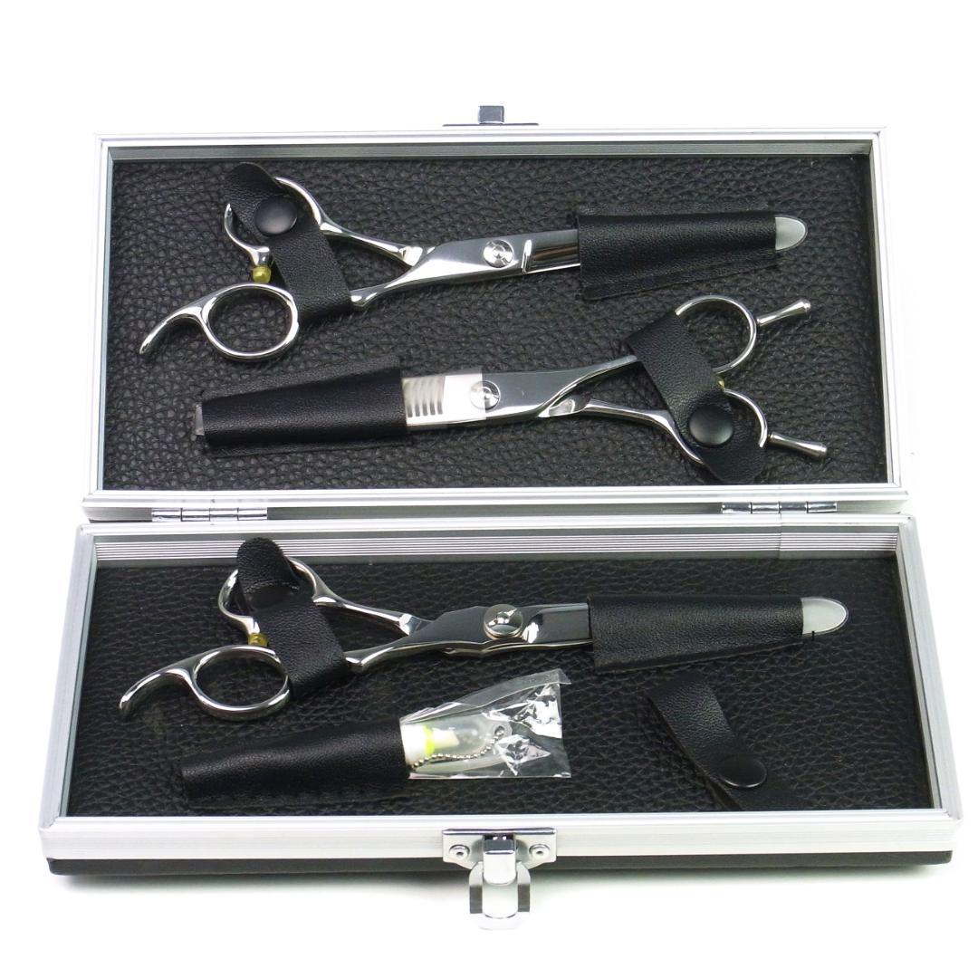 ◆極美品◆飛燕シザー◆シザー×2点+セニング 計3点セット◆収納ケース付◆