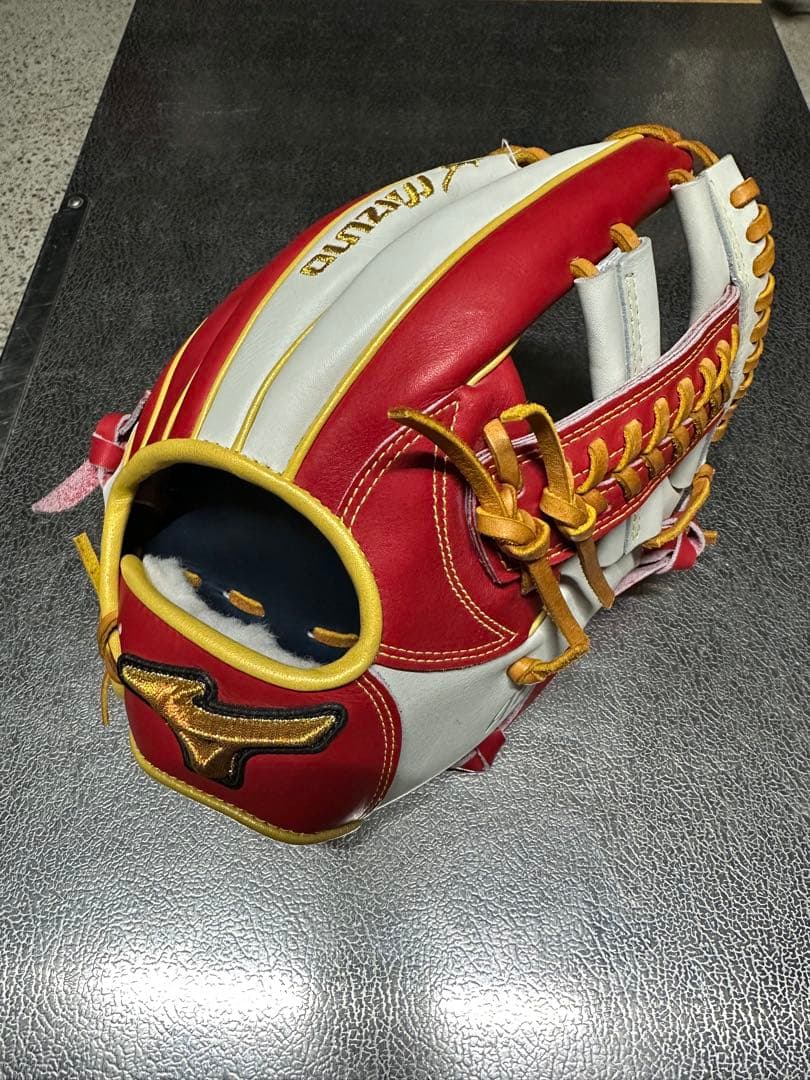 ぶ*マ様 限定　ミズノプロ　内野手用　軟式グローブ