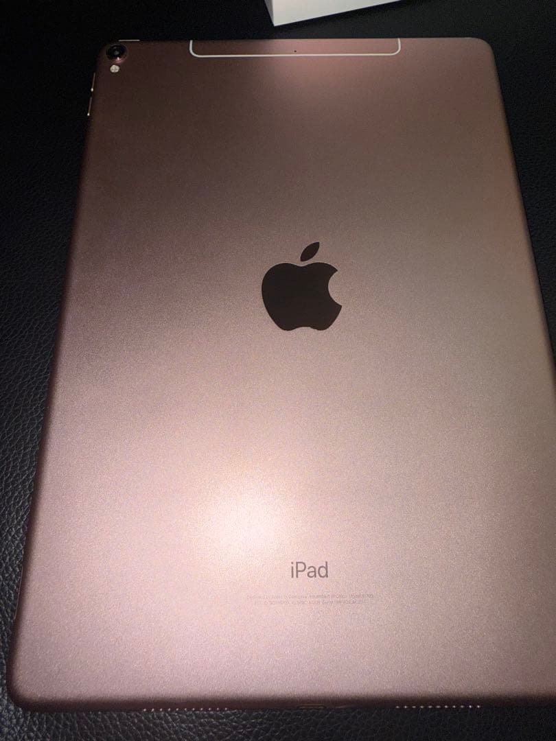 Apple iPad Pro 10.5 （Wi-Fi+Cellular）箱付