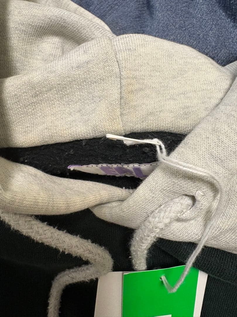 ERL パーカー　Mサイズ