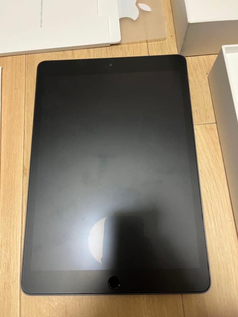 iPad(第8世代)32GB本体 箱あり