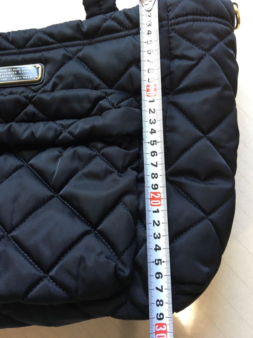 MARC BY MARC JACOBS バッグ 黒 キルティング