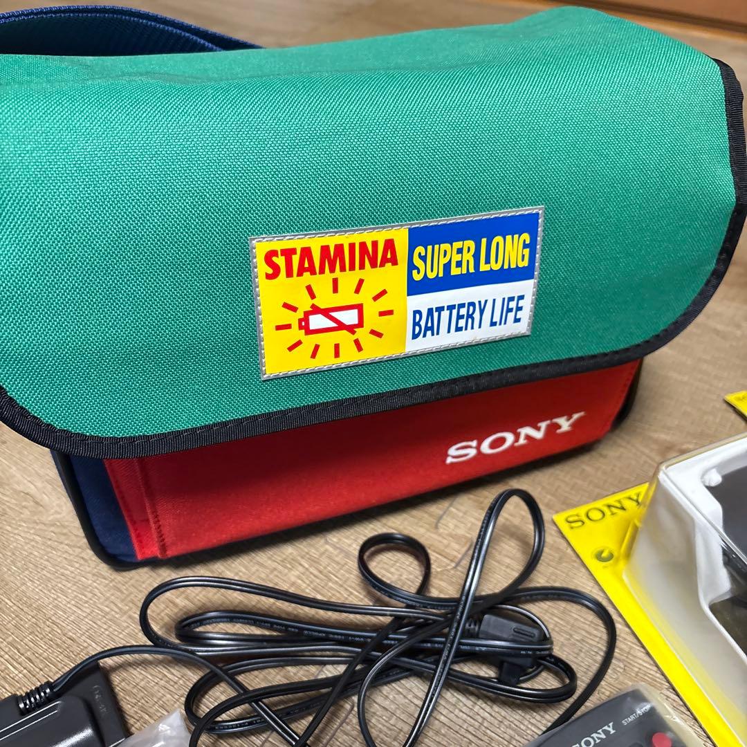 SONY デジタルビデオカメラレコーダー　DCR-TRV935K 8mmテープ