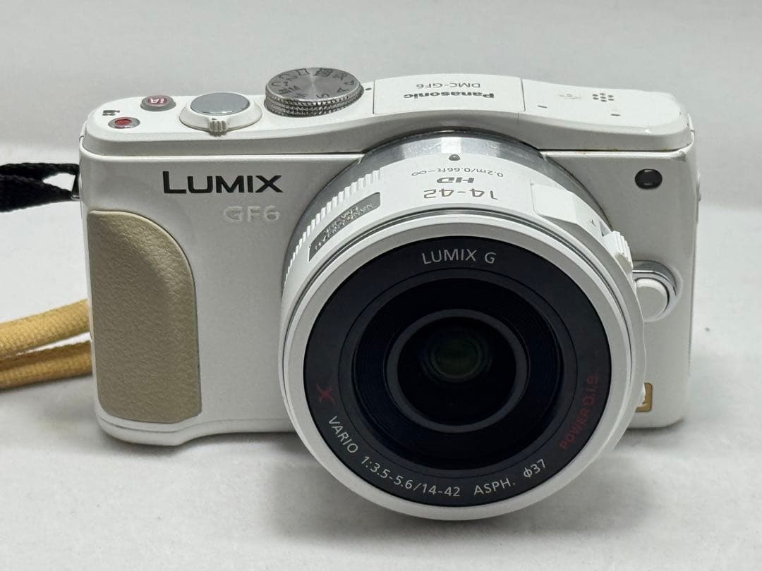 パナソニックLUMIX GF6 14-42mm 電動ズームキット　ホワイト