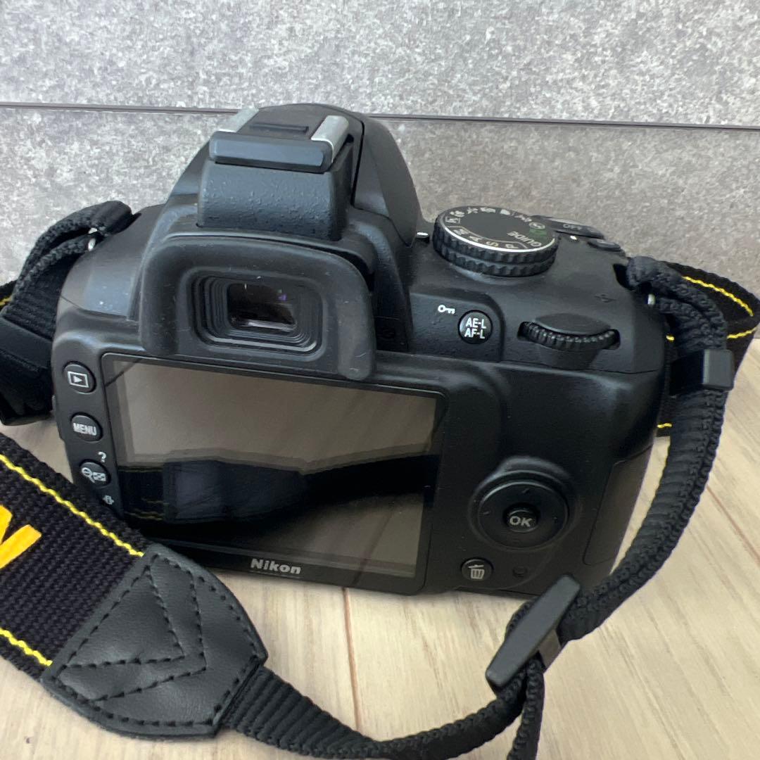 Nikon D3000 デジタル一眼レフカメラ ブラック　本体