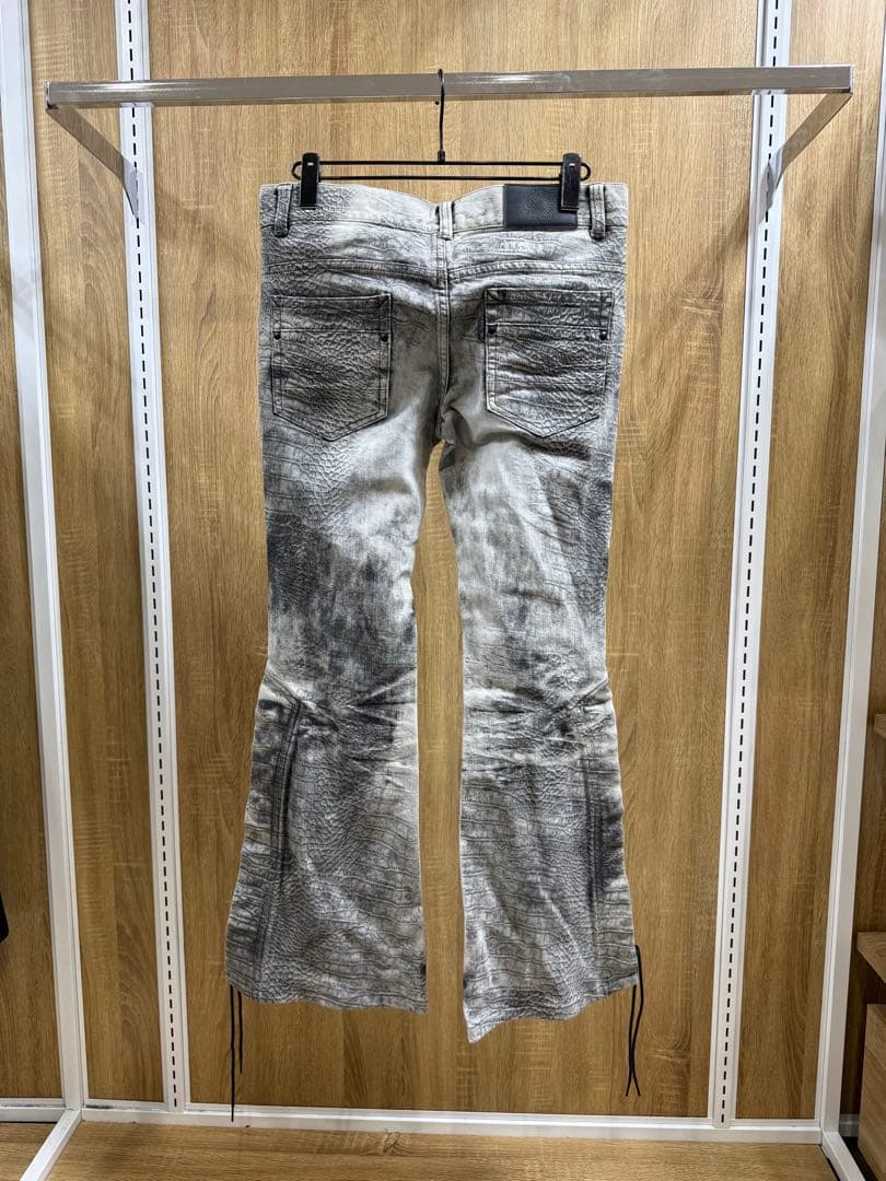 新品未使用 トルネードマートTORNADOMART ベルボトム