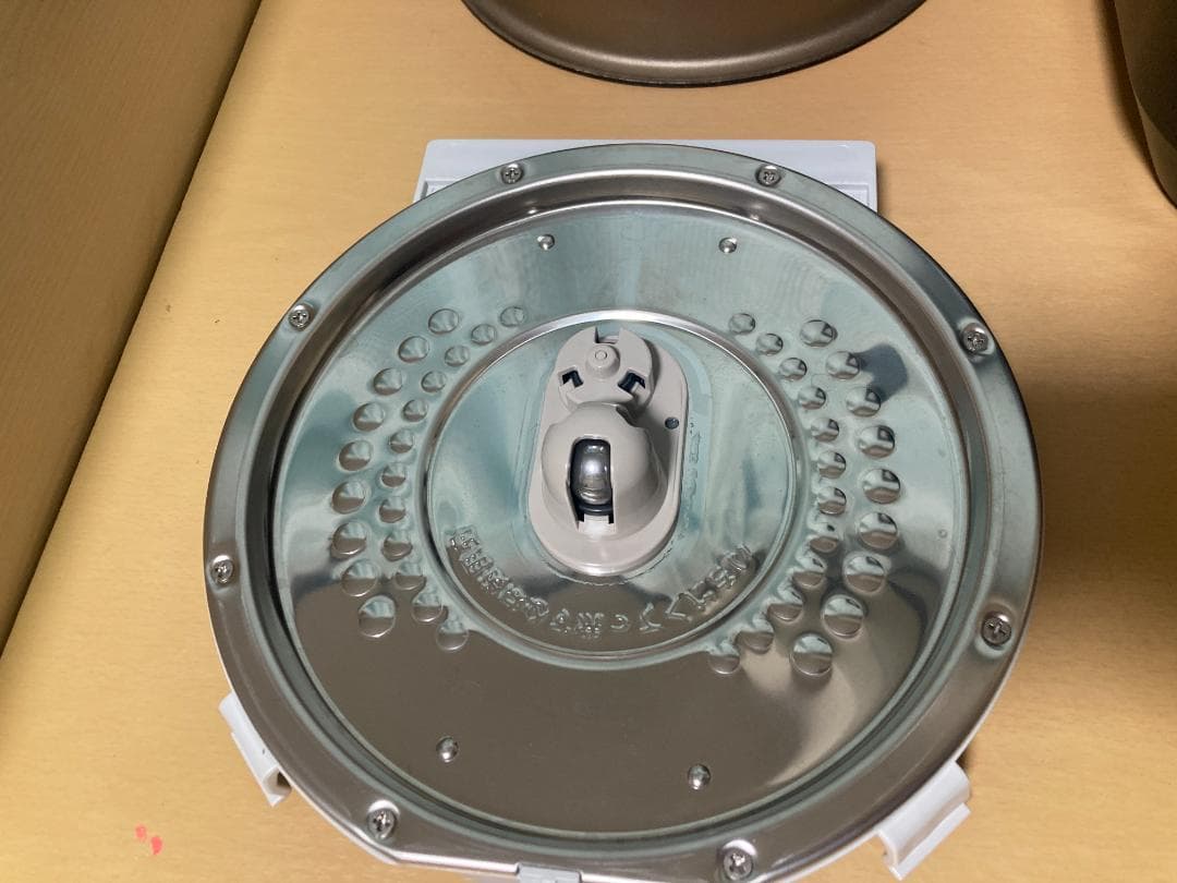 ★美品★日立 炊飯器 5.5合 圧力&スチームIH 蒸気カットRZ-V100FM