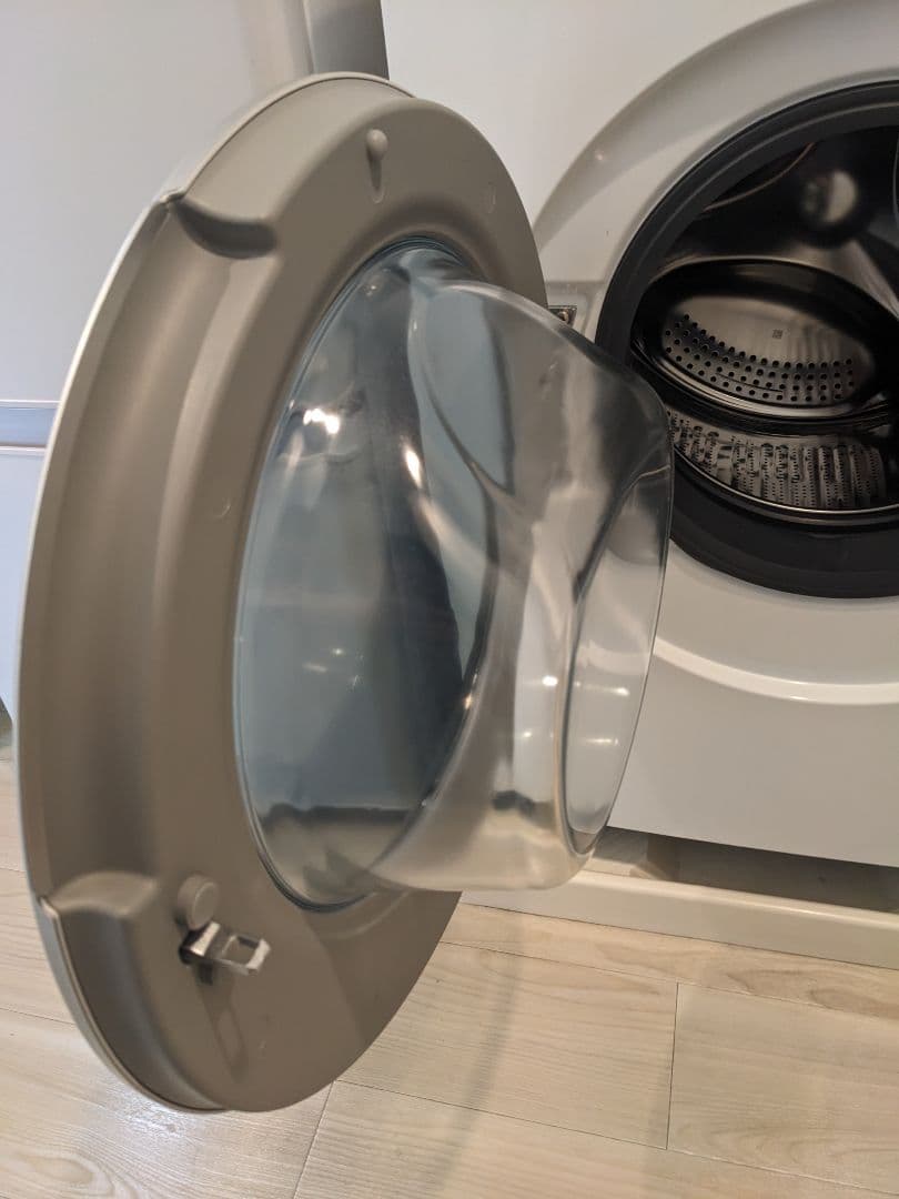 2022年製　アクア　ドラム式洗濯機　AQW-FV800E　8kg