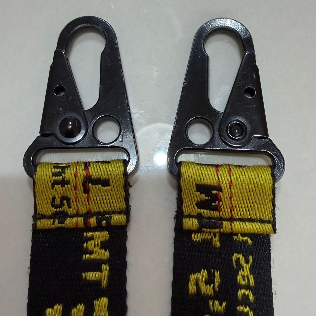 off-white オフホワイト iPhone 12 ストラップ ケース