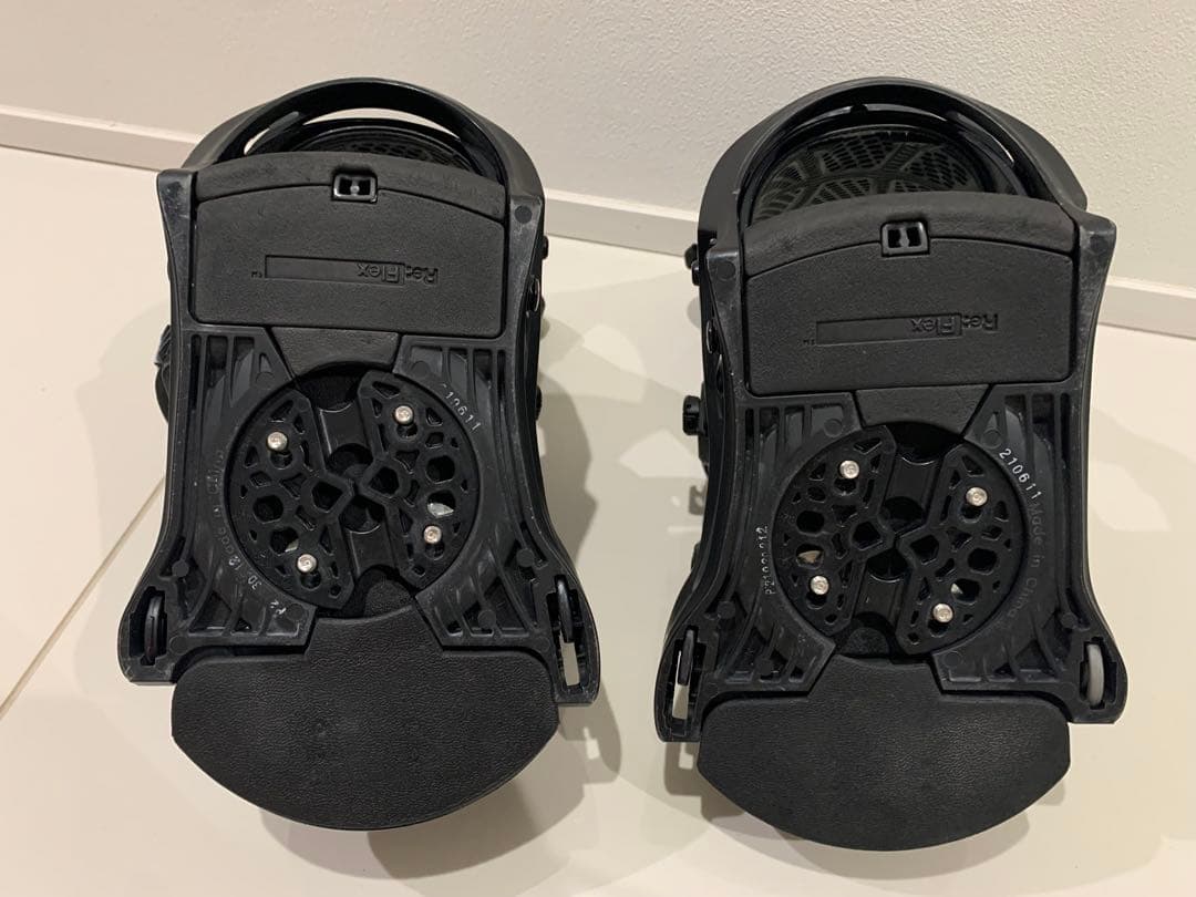 Burton Malavita ’22-23 S-sizeブラック