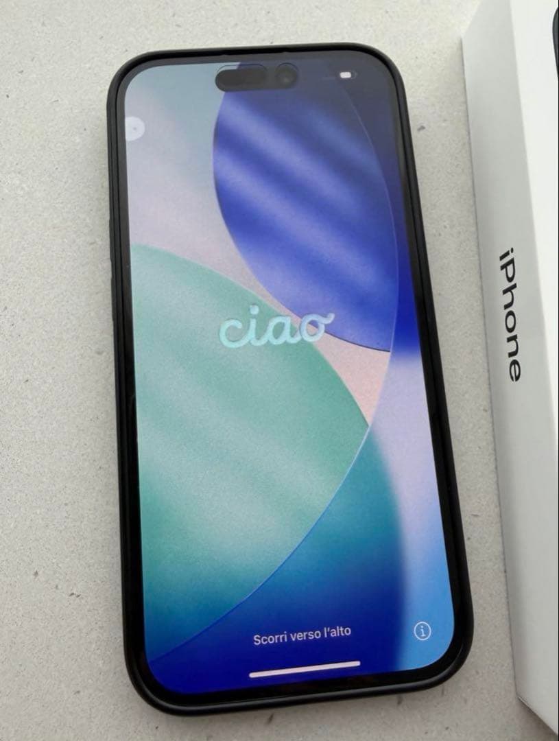 ちろる　iPhone 15 128GB ブラック SIMフリー 美品