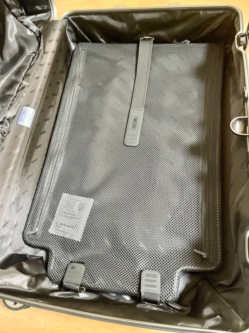 リモワ トパーズ チタニウム 電子タグ924.70.03.5 78L 4輪