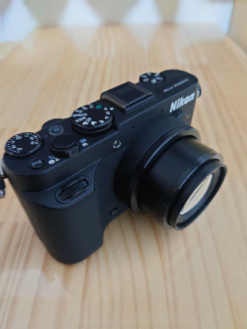 Nikon ニコン COOLPIX クールピクス P7700 付属品充実